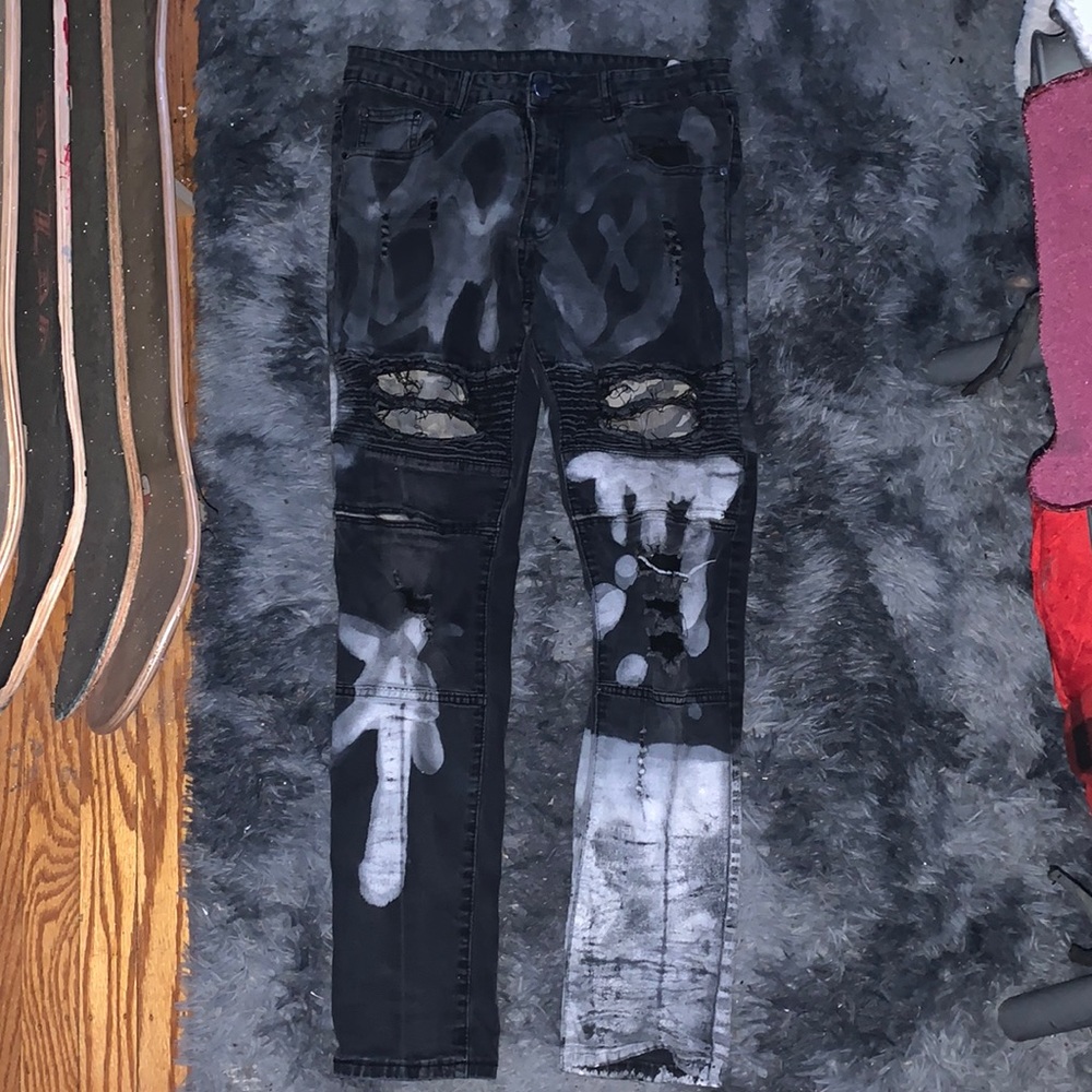 Custom painted distressed jeans (graffiti)